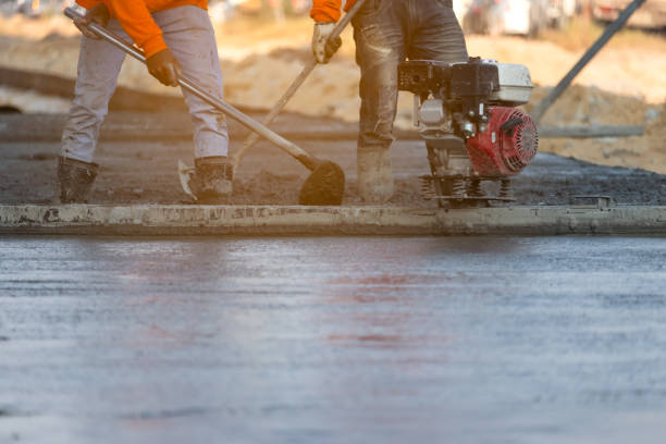 Best Local Concrete Companies  in Lwa, CA