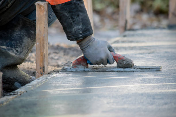 Best Concrete Flooring Contractor  in Lwa, CA